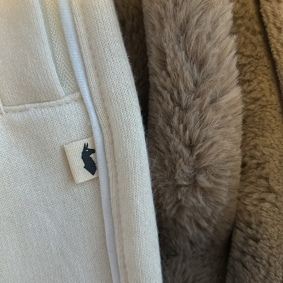 NWT Cotopaxi sweat pants - Picture 3 of 7